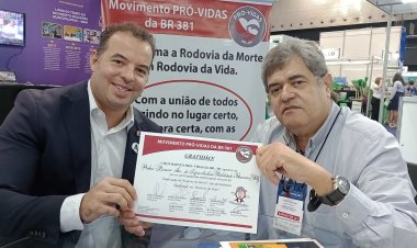 Entrega dos Diplomas de Gratidão