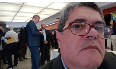 Participando do Primeiro SEMINÁRIO DE INVESTIMENTOS E OPORTUNIDADES DA INFRAESTRUTURA EM MINAS GERAIS em Belo Horizonte