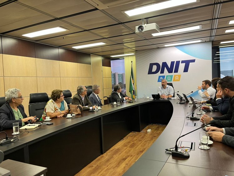 EM REUNIÃO COM O MOVIMENTO PRÓ-VIDAS DA BR-381, DIRETOR GERAL DO DNIT GARANTE QUE LICITAÇÃO DO LOTE 8B (RAVENA/BELO HORIZONTE) NÃO SOFRER ATRASOS SERÁ DIA 4 DE DEZEMBRO.