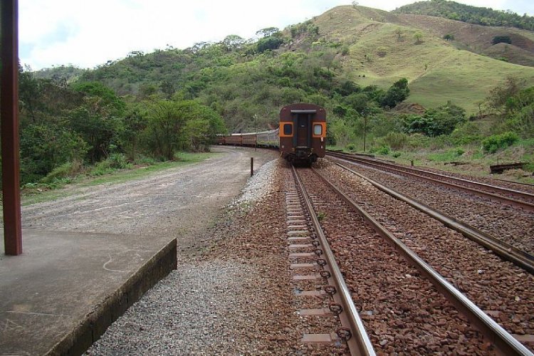 Ponte metálica