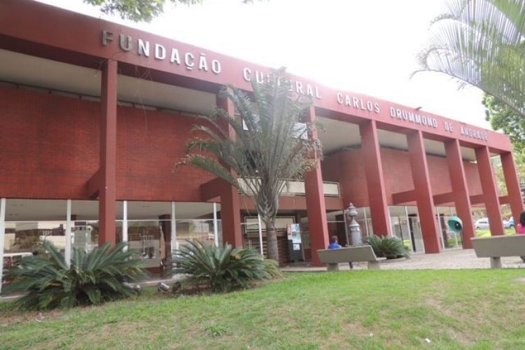 Biblioteca da Fundação Cultural