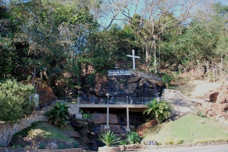 Gruta de São José