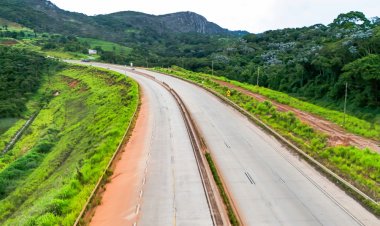 Nova 381 segue com a programação semanal de melhorias na rodovia